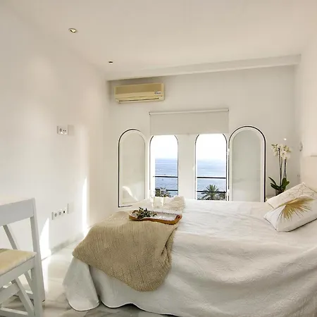 Chezmoihomes Duplex Penthouse With Swimming Pool