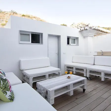 Chezmoihomes Duplex Penthouse With Swimming Pool * 라 에라두라