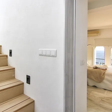 Chezmoihomes Duplex Penthouse With Swimming Pool 빌라 라 에라두라