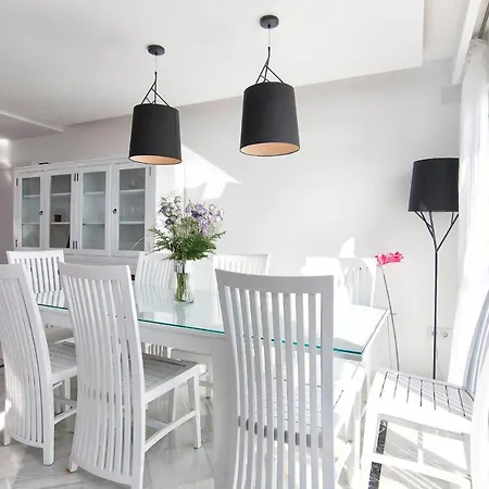 Chezmoihomes Duplex Penthouse With Swimming Pool 빌라 라 에라두라