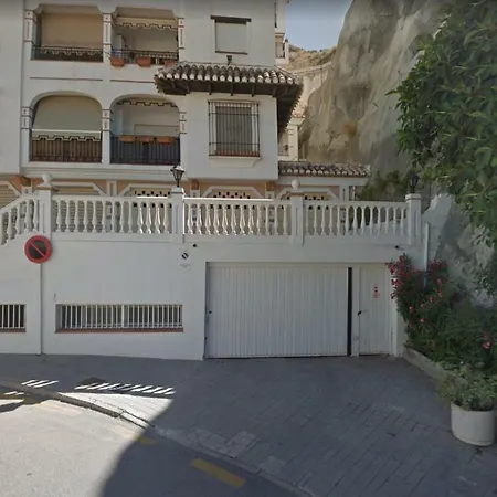 Chezmoihomes Duplex Penthouse With Swimming Pool * 라 에라두라