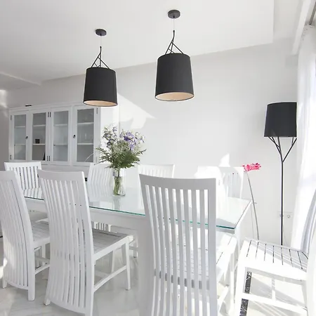 Chezmoihomes Duplex Penthouse With Swimming Pool Villa