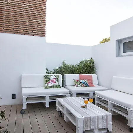 Villa Chezmoihomes Duplex Penthouse With Swimming Pool